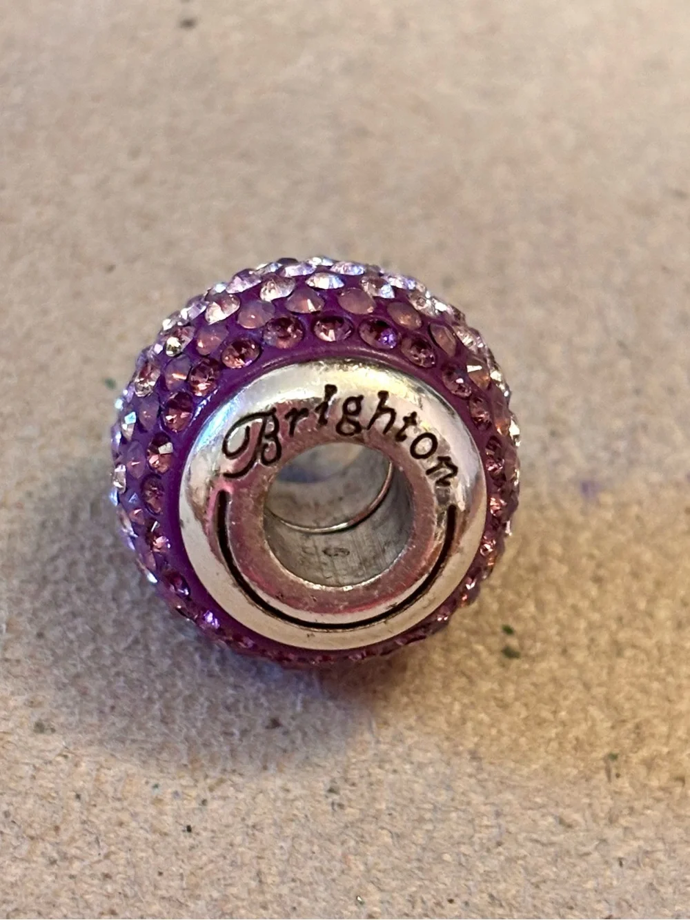 Brighton Cupid’s Kiss Super bead in 3 shades of Purple Ombré effect Big! Retired